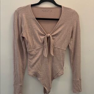 Abercrombie & Fitch Long Sleeve Tie-Front Top Body Suit Soft Cozy Line.